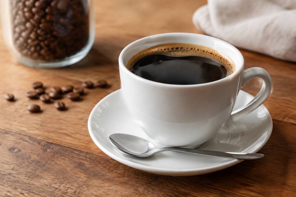 Calories café sans sucre : combien contient-il vraiment ?